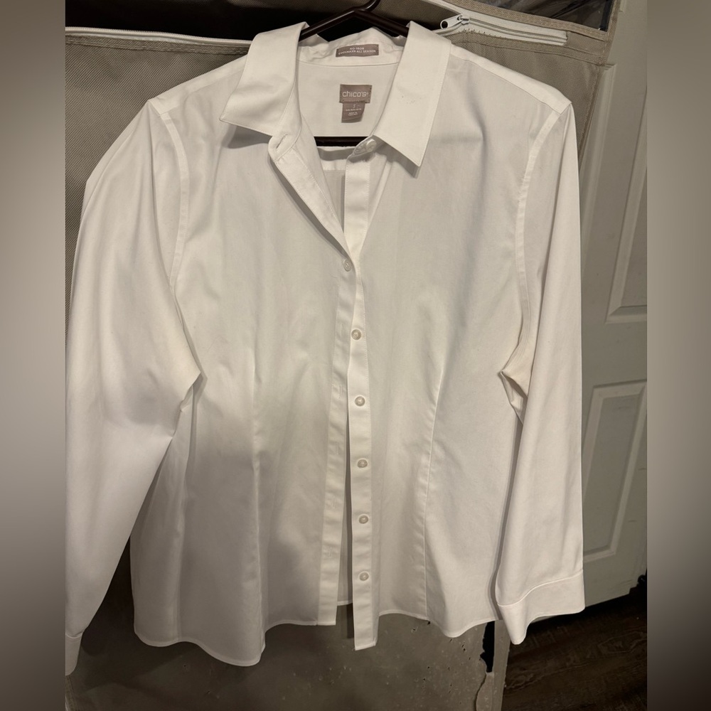 Chicos 3xl woman new button down blouse white